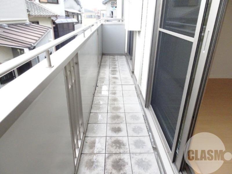 16/27 バルコニー