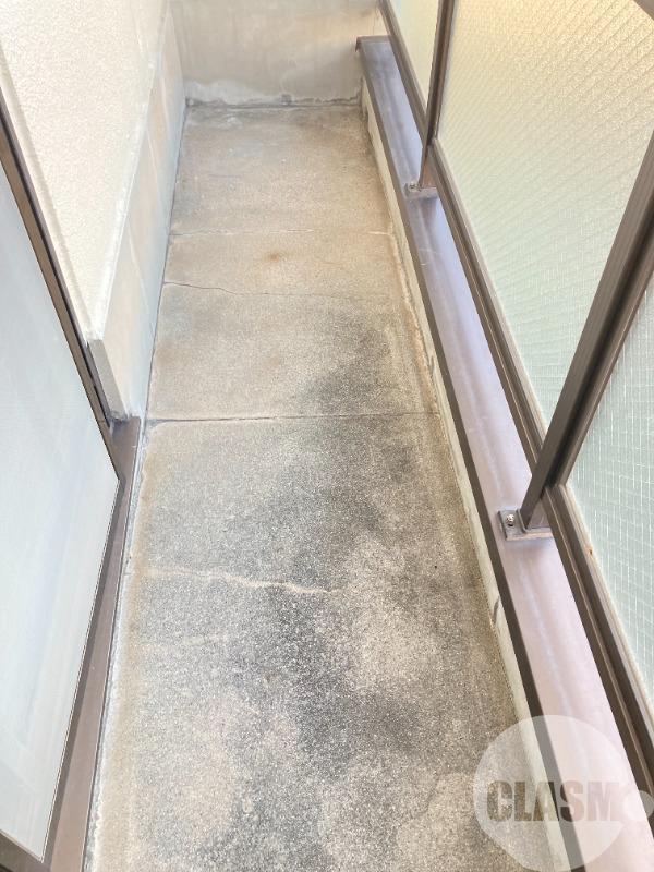 13/21 バルコニー