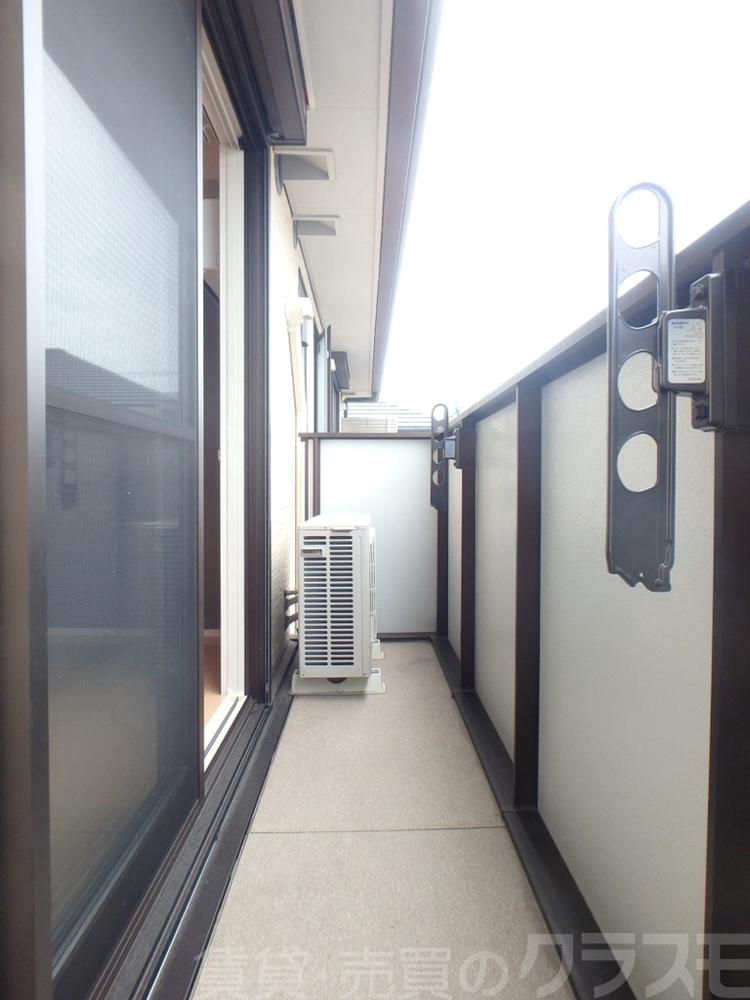 13/23 バルコニー