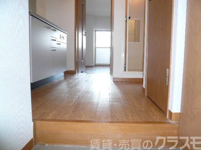 18/30 玄関