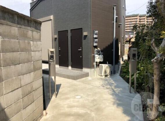 14/19 エントランス