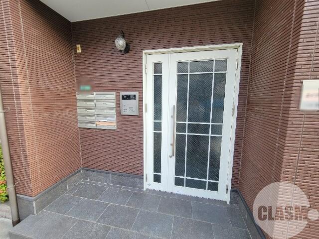 20/25 エントランス