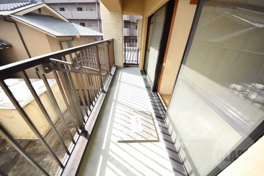 13/30 バルコニー