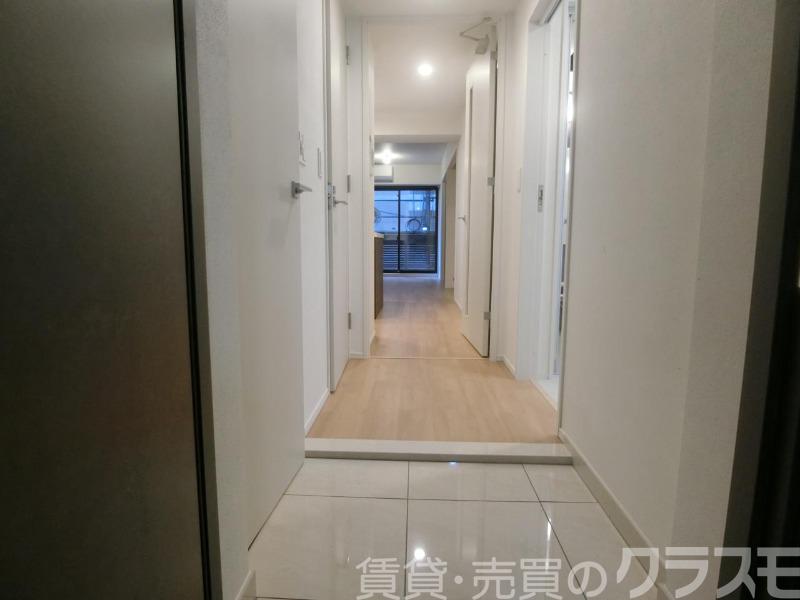 16/30 玄関
