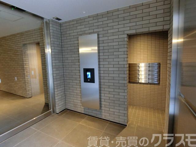 29/30 エントランス