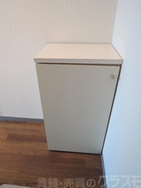 18/23 エントランス