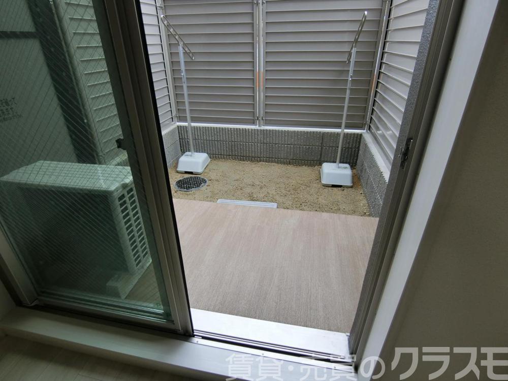 25/30 バルコニー