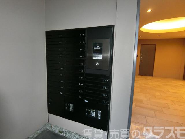 2/3 エントランス