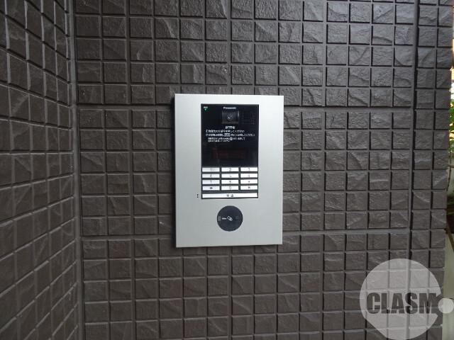 14/19 エントランス