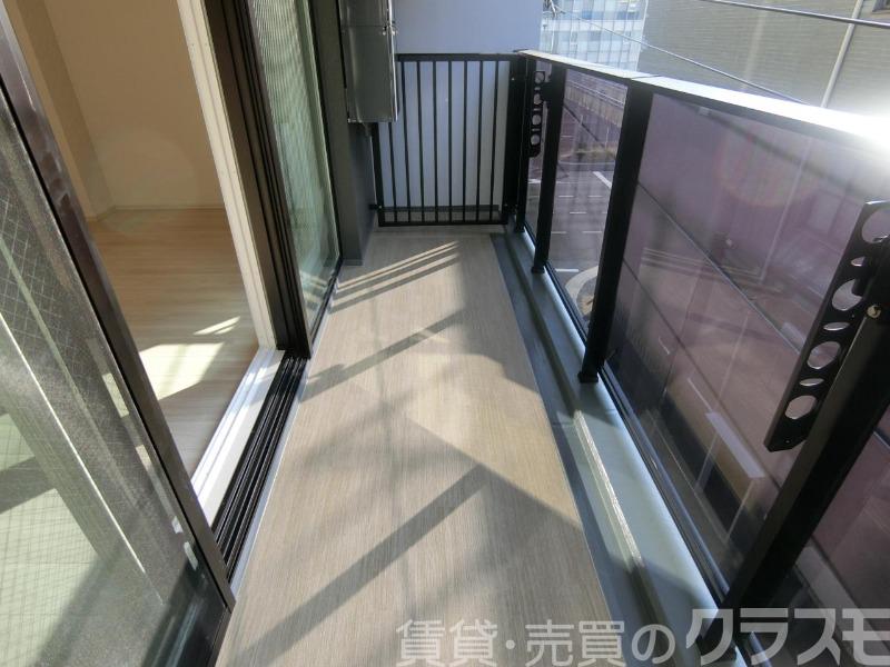 23/30 バルコニー