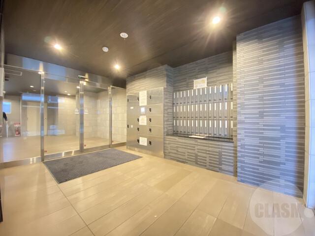 19/29 エントランス