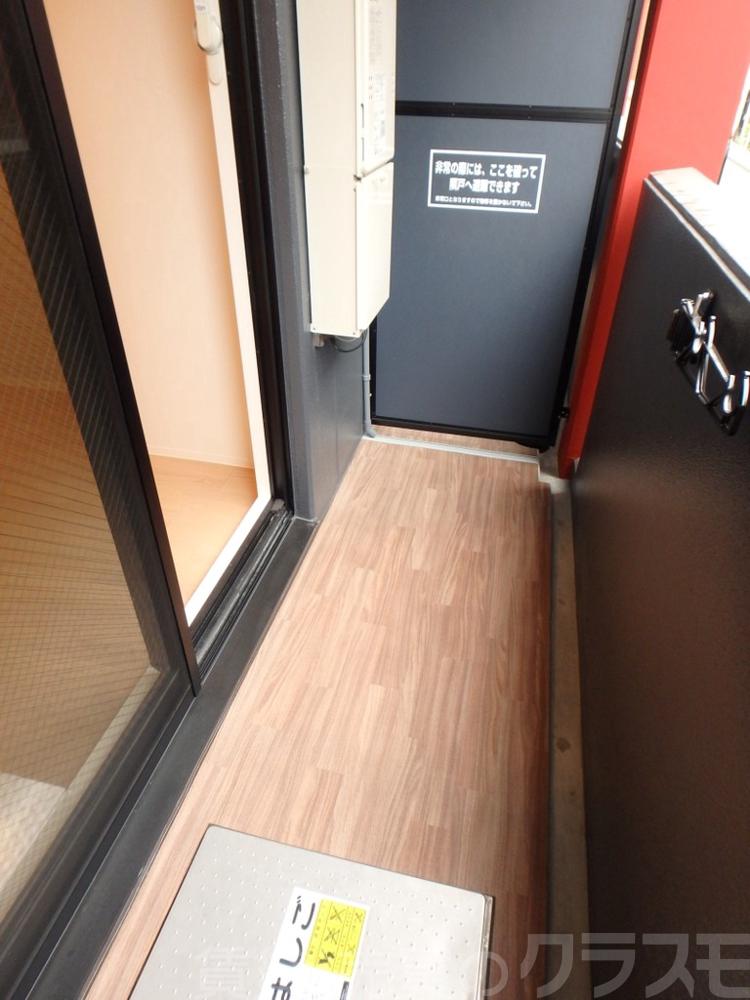 25/30 バルコニー