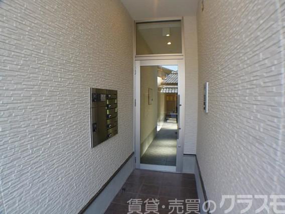 2/3 エントランス