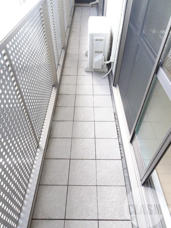 16/27 バルコニー