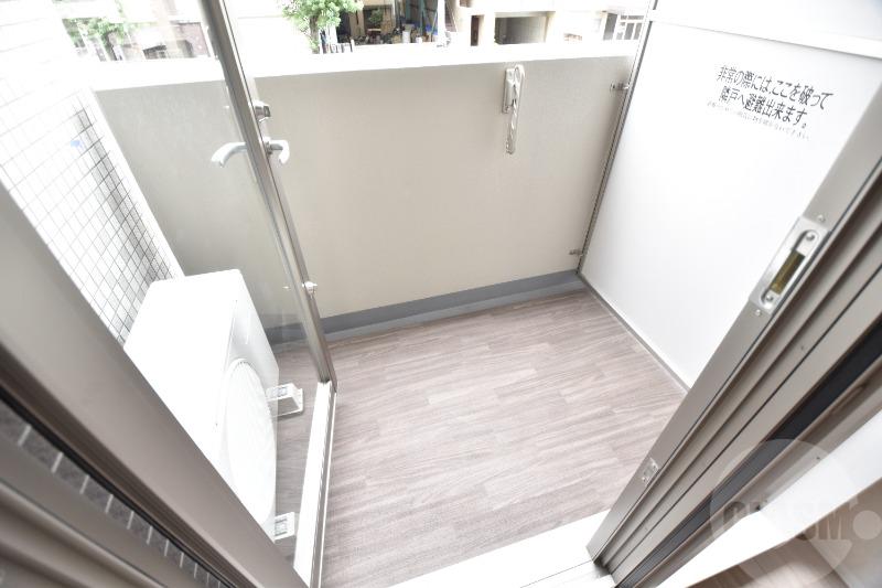 14/30 バルコニー