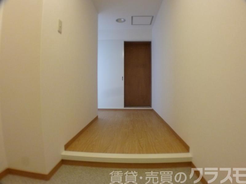 18/30 玄関