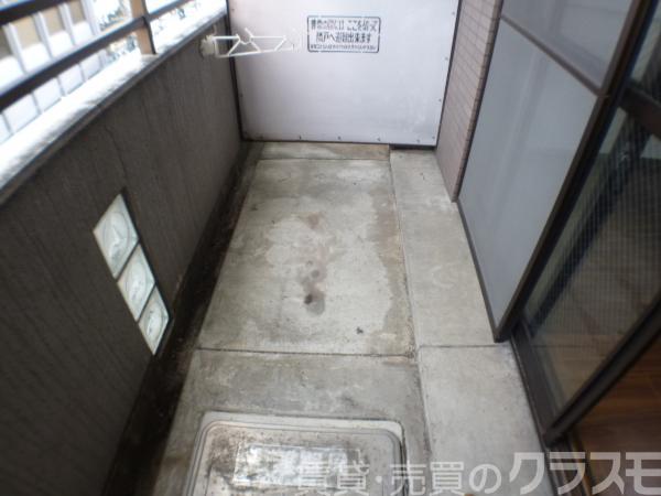 25/30 バルコニー