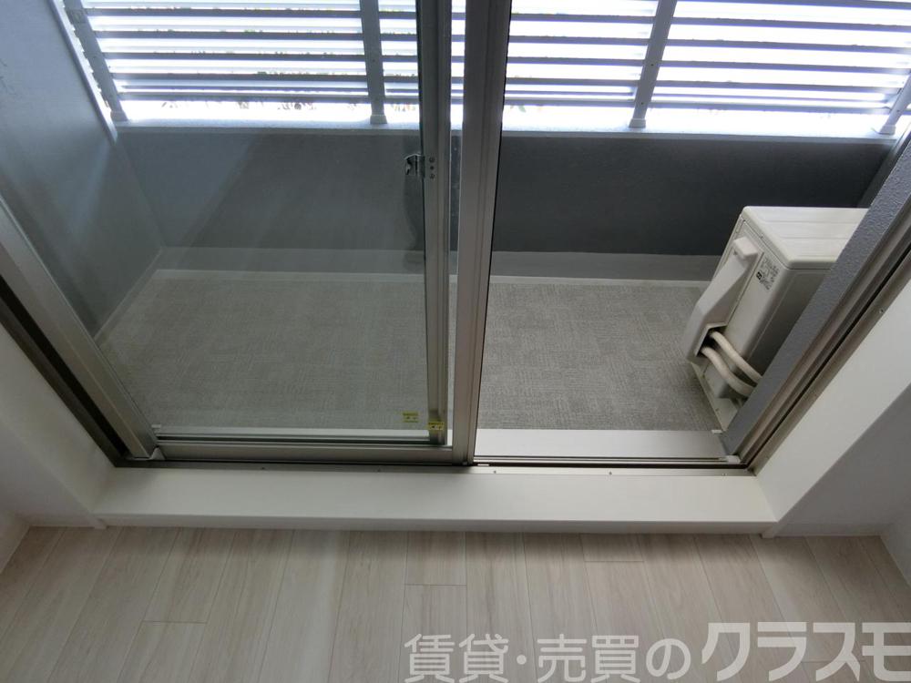 23/30 バルコニー