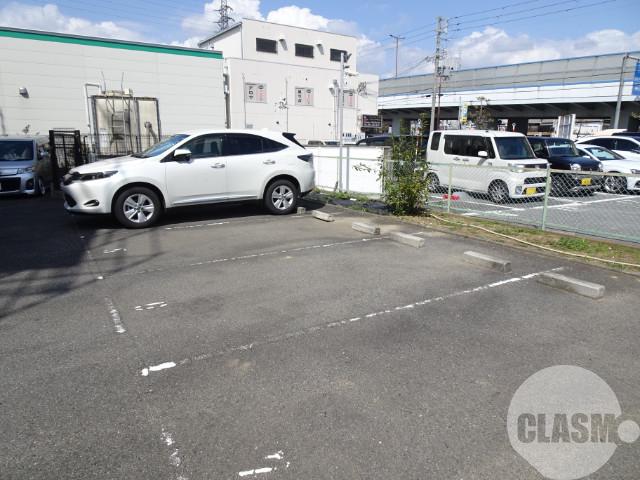 2/10 駐車場