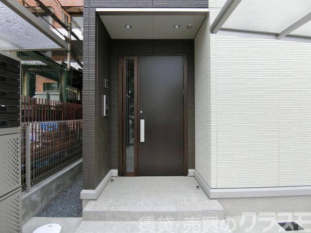 29/30 エントランス