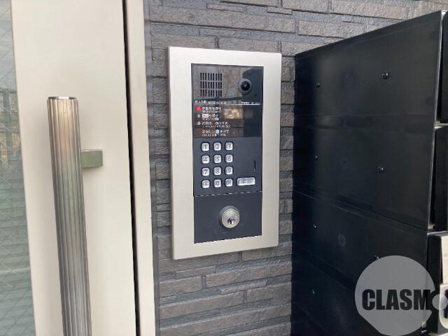 15/20 エントランス