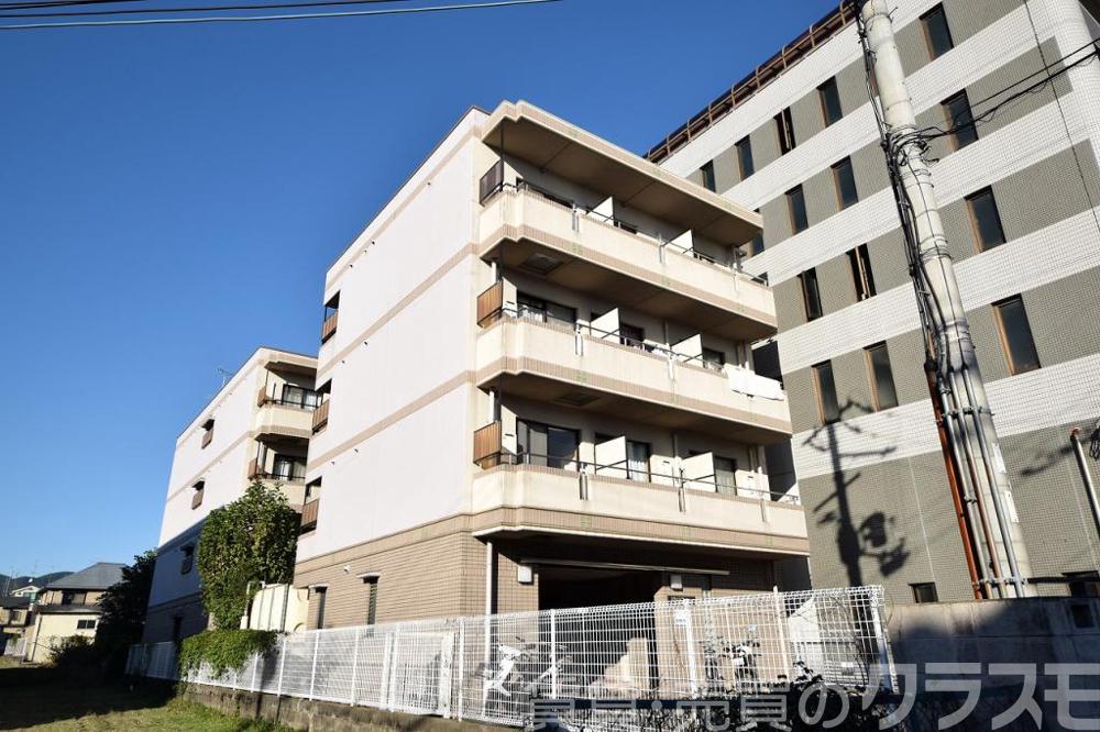 2/3 エントランス