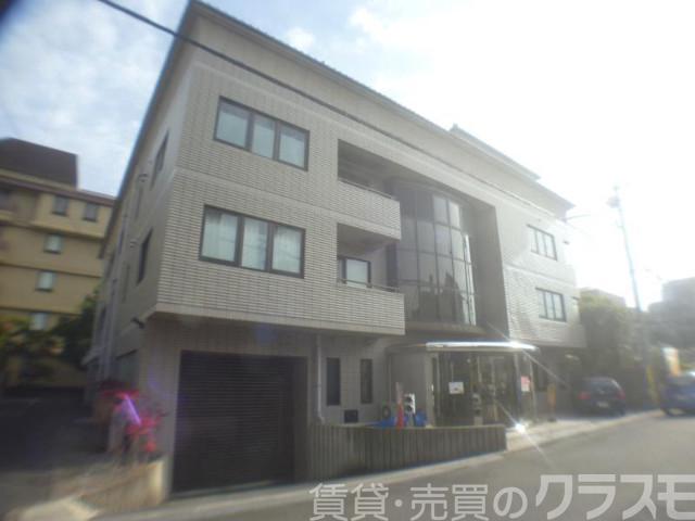 30/30 エントランス