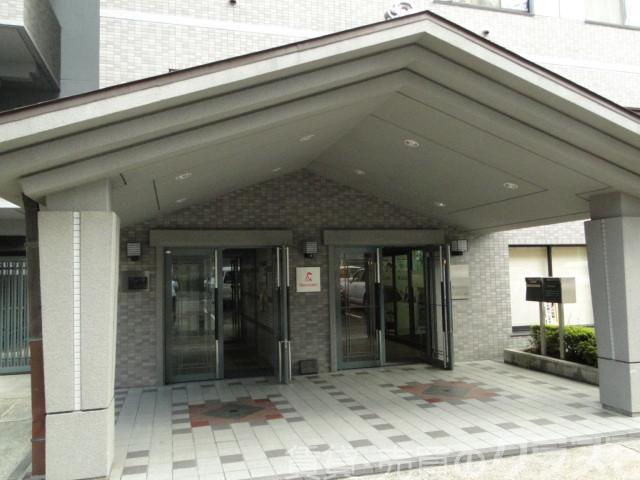 2/2 エントランス