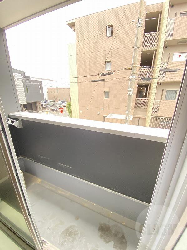 14/28 バルコニー