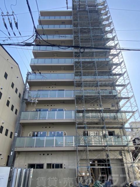 21/30 エントランス