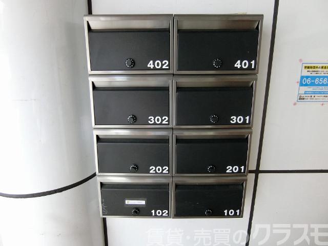 30/30 エントランス