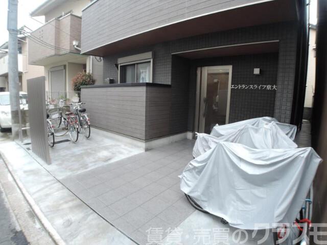 29/30 エントランス