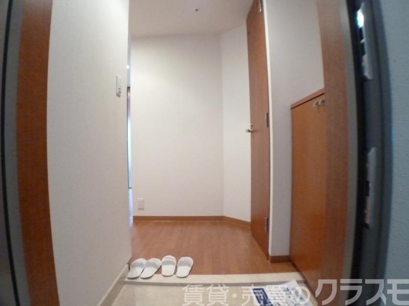 14/30 玄関