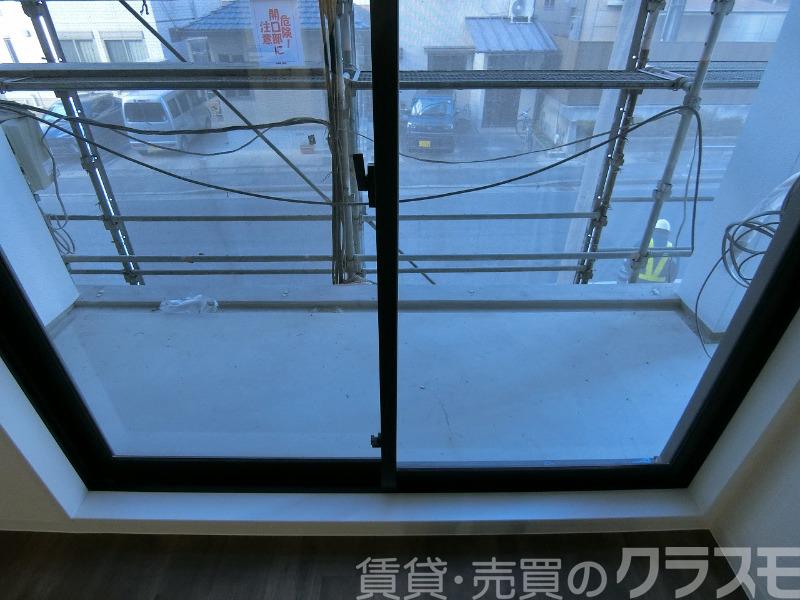 25/30 バルコニー