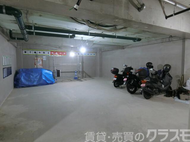 3/3 駐車場