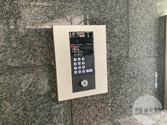 24/29 エントランス