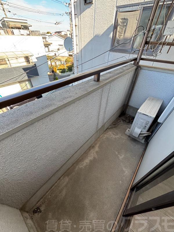 13/25 バルコニー