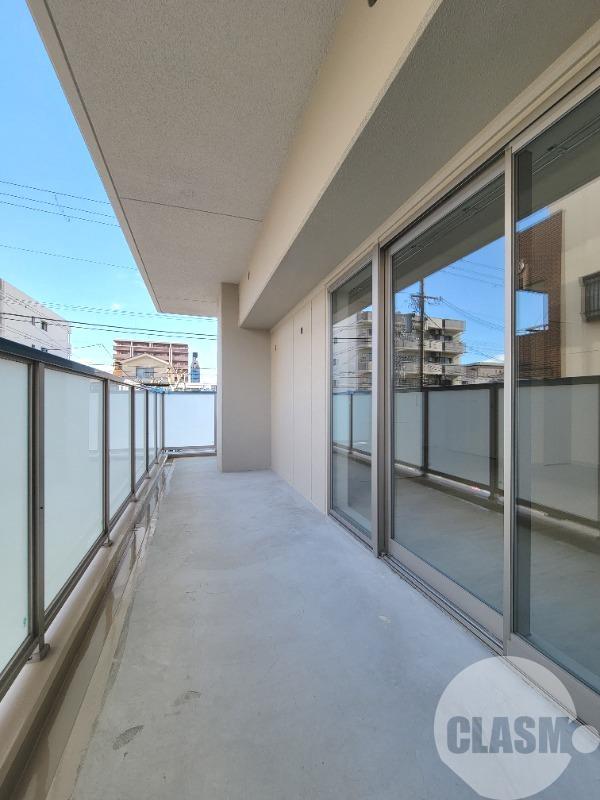 16/27 バルコニー