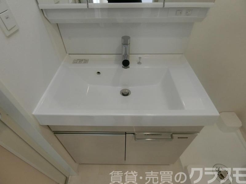 21/30 洗面