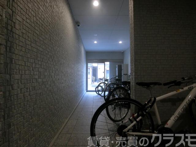 29/30 エントランス