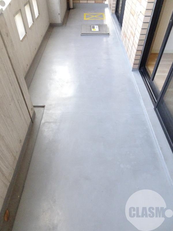 14/25 バルコニー