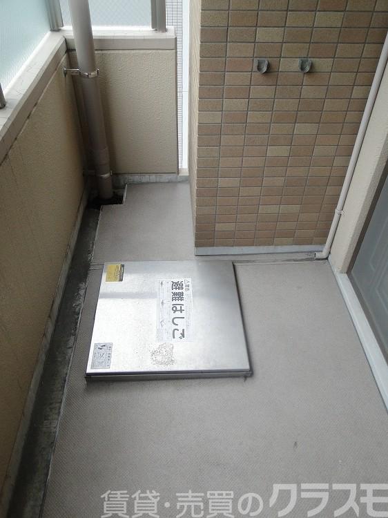 21/30 バルコニー