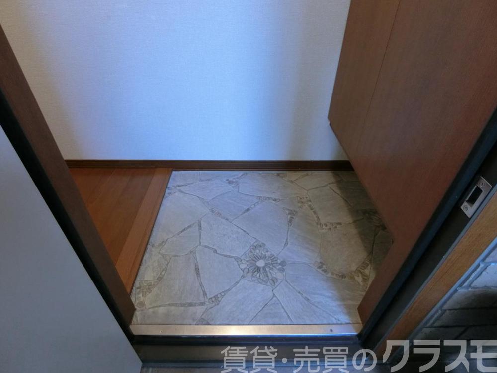 15/30 玄関