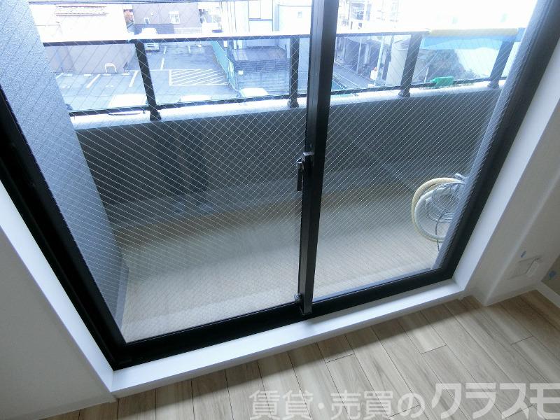 25/30 バルコニー