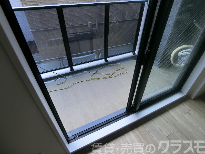 25/30 バルコニー