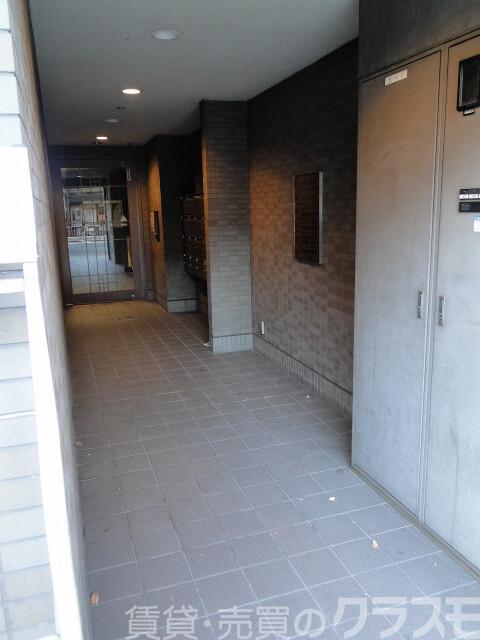 29/30 エントランス