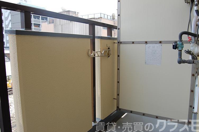 25/30 バルコニー