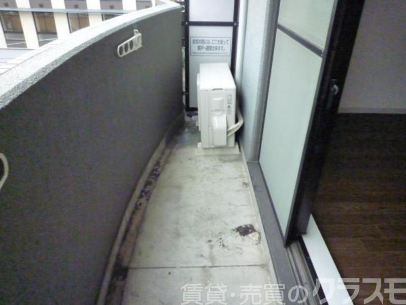 25/30 バルコニー