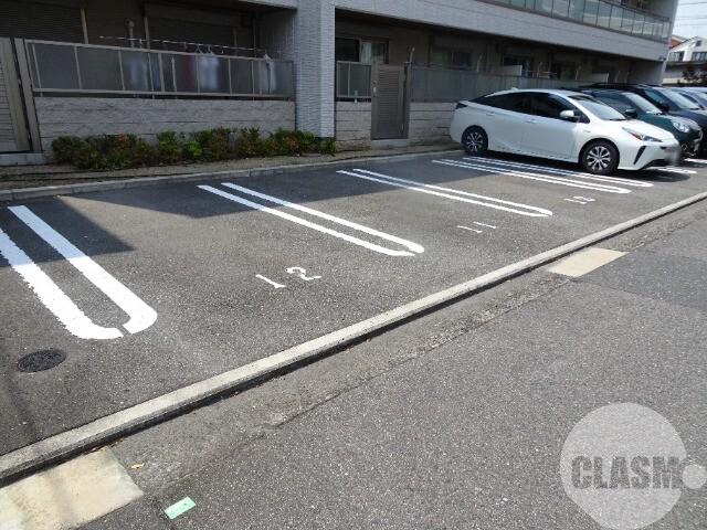 2/14 駐車場