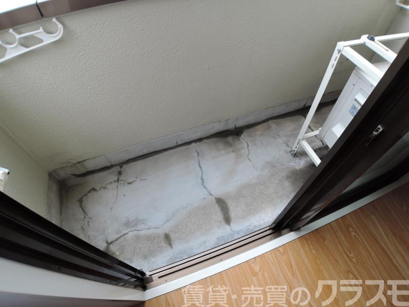 25/30 バルコニー